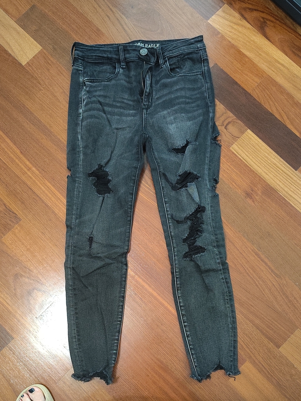 American Eagle Outfitters Distressed Black Skinny Jeans Sz 10
